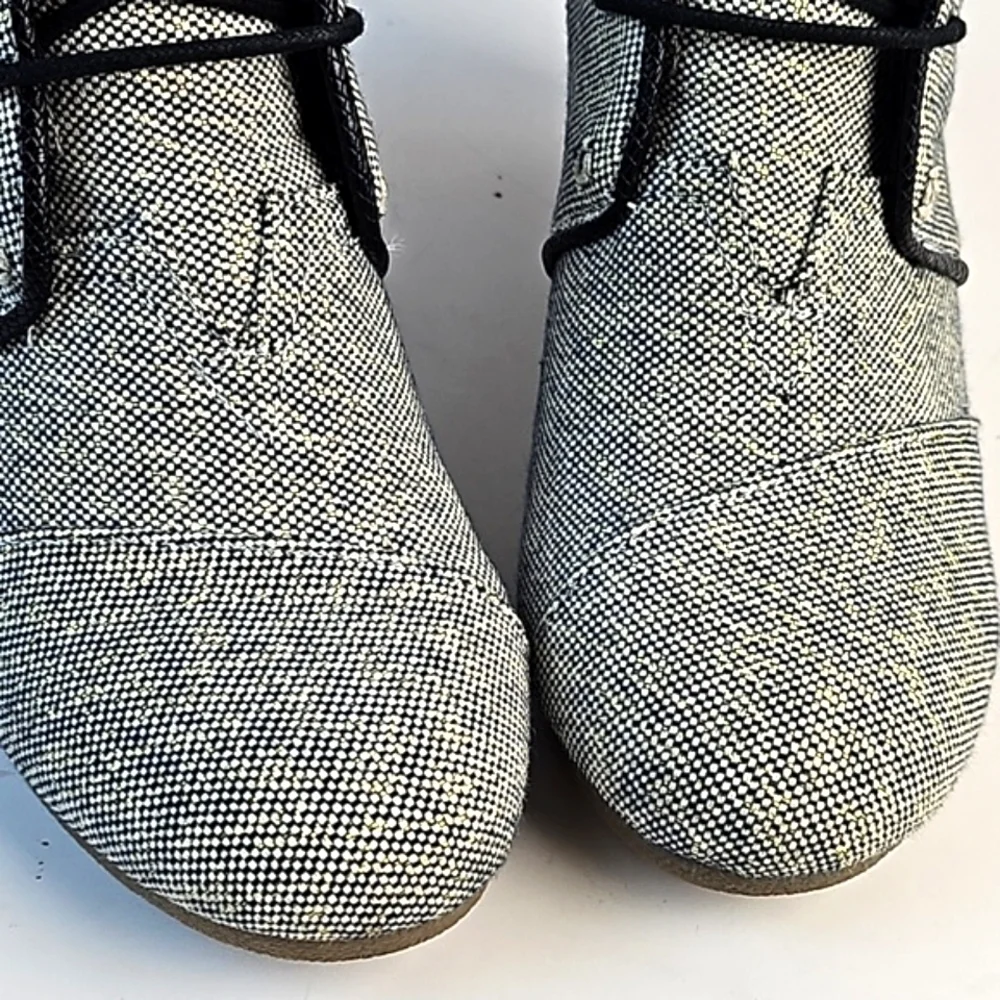 Toms Desert Wedge Linen Tweed Black White Metallic Gold Lace-up Ankle Bootie